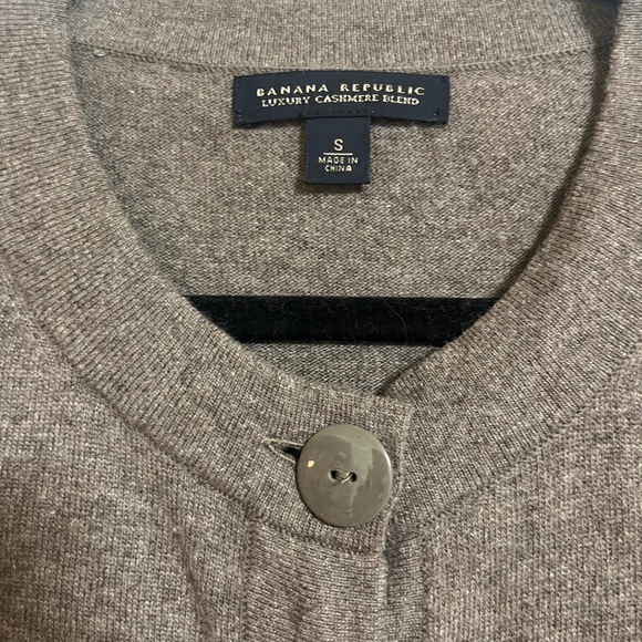 Banana Republic, Luxury Cashmere Blend cardigan sweater, women's small - Picture 1 of 4